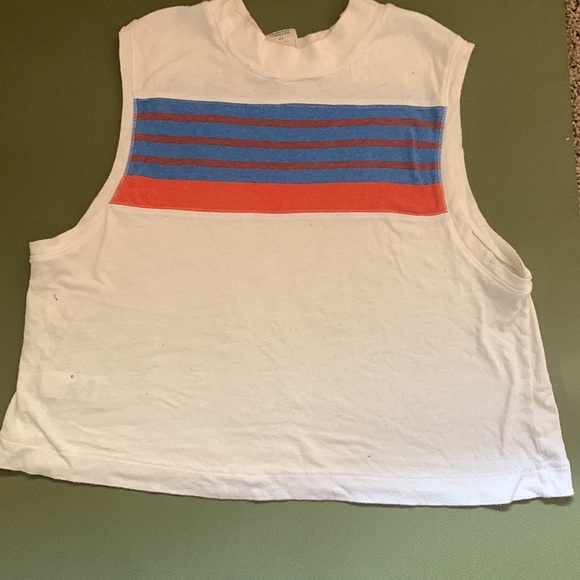 We are the free small muscle tee - Picture 2 of 2